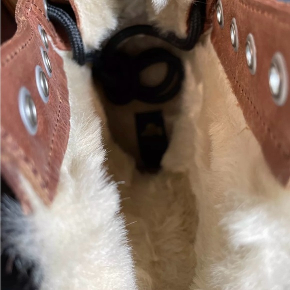 Dr Martens - Picture 6 of 8